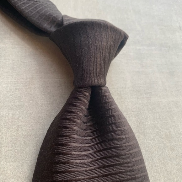 Emporio Armani Brown SOFT Silk Tie - Picture 2 of 5
